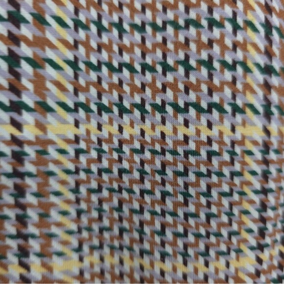 Cabi Pastime Houndstooth Plaid Skirt Above Knee Asymmetrical Hem Pockets NWT - Picture 7 of 15